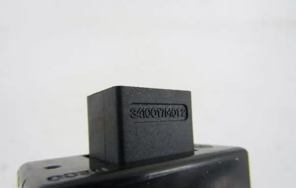 KIA Carens I Headlight level height control switch 3410017M012