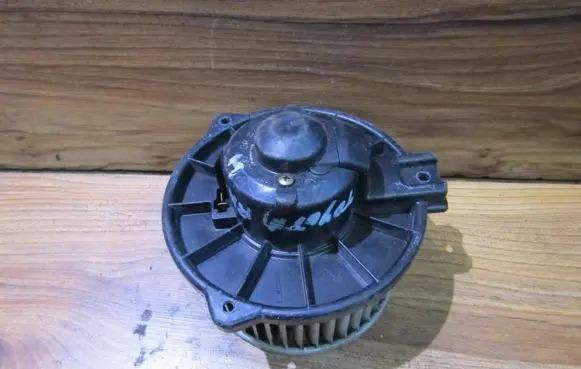 Mitsubishi Galant Heater fan/blower 1940000330