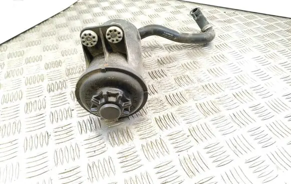BMW X6 E71 Power steering fluid tank/reservoir 10617211