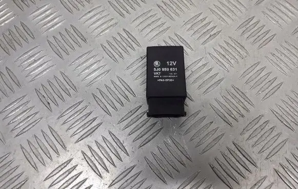 Skoda Roomster (5J) Other relay 5J0959631