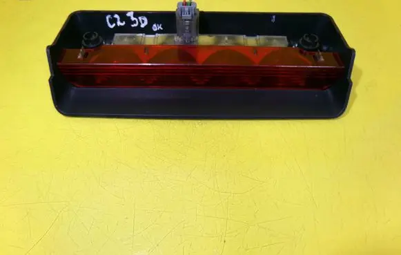 Citroen C2 Third/center stoplight 