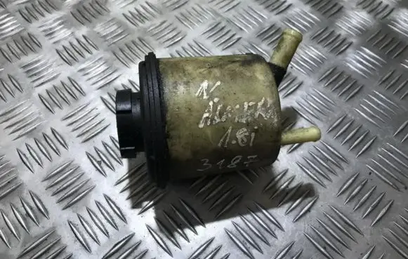 Nissan Almera N16 Power steering fluid tank/reservoir
