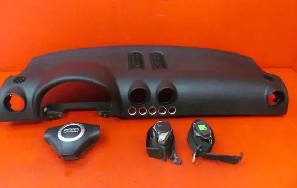 Audi TT Mk1 Airbag set 8N0880201D