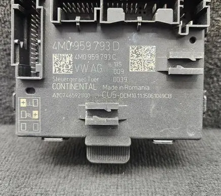 Audi A4 S4 B9 Door control unit/module 4M0959793D 4M0959793C A2C7465921100