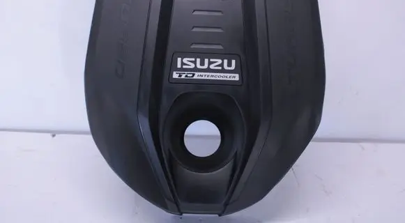 Isuzu D-Max Engine cover (trim) PA6M20GF10
