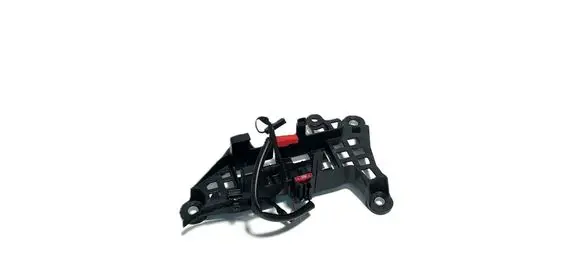 Battery bracket