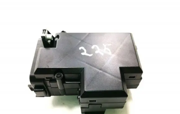 Audi A4 S4 B8 8K Ignition key card reader 8K0909131D