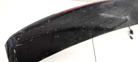 Tailgate/trunk spoiler
