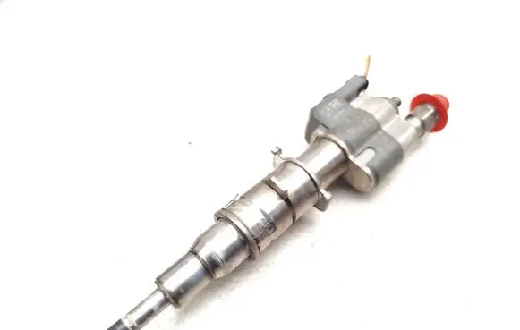 BMW 1 E81 E87 Fuel injector 7589048 7589048-07