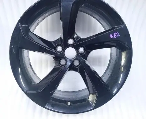 Jaguar F-Pace R19 alloy rim 