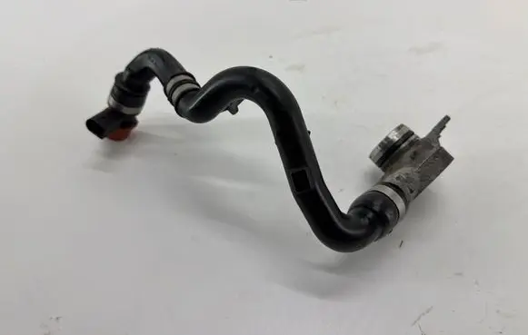 Mercedes-Benz E W212 Breather/breather pipe/hose A6420101291