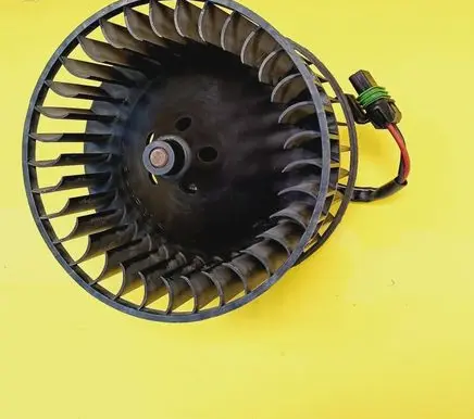 Renault Espace III Heater fan/blower 0130063507