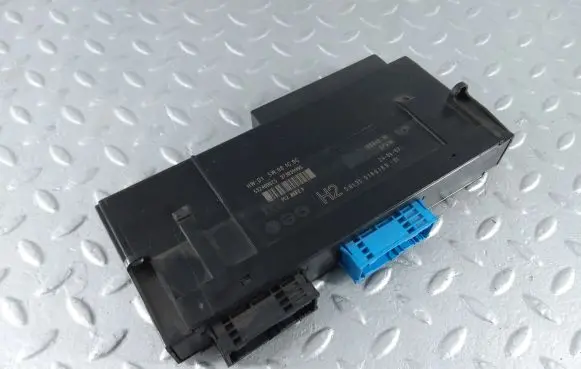 BMW 1 E81 E87 Comfort/convenience module 9160189 61359160189 6135916018901