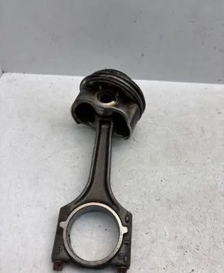 Skoda Octavia Mk2 (1Z) Piston 06H 92165