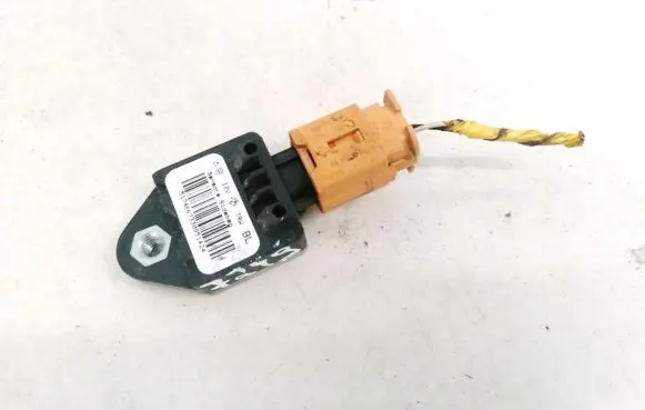 Fiat Croma Airbag deployment crash/impact sensor 517466733