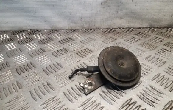 Mitsubishi Grandis Horn signal 00933933