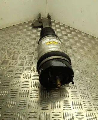 Jeep Grand Cherokee Front air suspension shock absorber 68252631AA