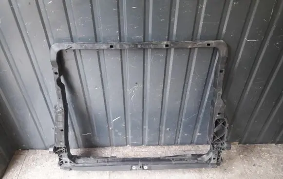 Volkswagen Crafter Radiator trim 7c0805588