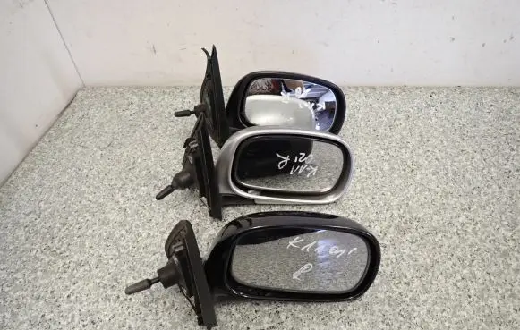 Nissan Micra Front door electric wing mirror