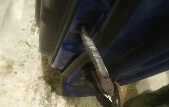 KIA Sportage Front door check strap stopper 
