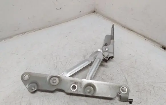 Volvo S80 Tailgate/trunk/boot hinge 30799275