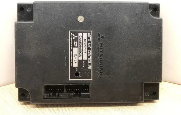 Mitsubishi Sigma Air conditioner control unit module MB813137 CAA501A093A