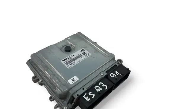 Volvo S60 Engine control unit/module ECU 31336983 0281018414