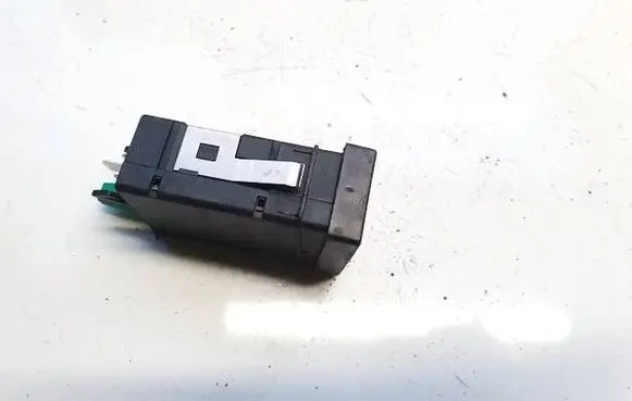 Volkswagen PASSAT B5.5 Seat heating switch 3b0963563c