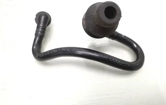 Audi A4 S4 B7 8E 8H Vacuum line/pipe/hose 8E2611931M