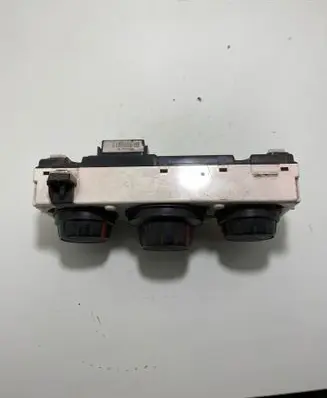 Renault Master III Climate control unit 275100013R 5L7740000