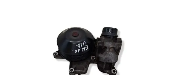 BMW 1 E82 E88 Water pump 779764009