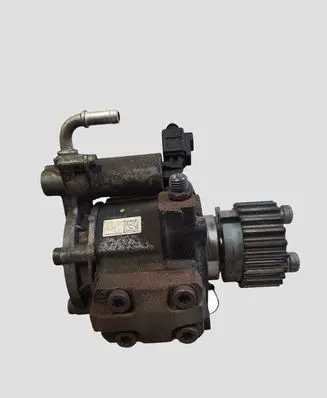 Volkswagen Polo V 6R Fuel injection high pressure pump 03L130755E