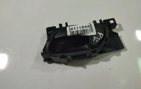 Citroen Berlingo Front door interior handle 
