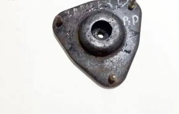 Mitsubishi Lancer Coil spring mount 