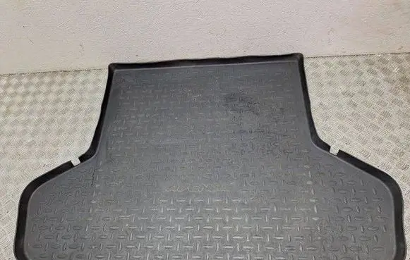 Toyota Avensis T270 Rubber trunk/boot mat liner PZ434T5302P0 PZ434T5304P0