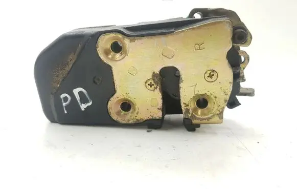Chrysler 300 - 300C Front door lock