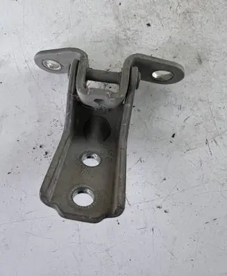 Hyundai Santa Fe Front door upper hinge 