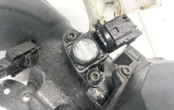 Mercedes-Benz Sprinter W906 Air pressure sensor 0261230154 a0061531628