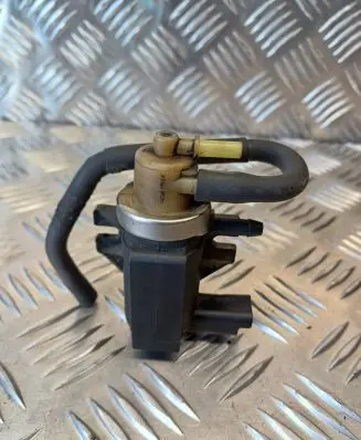 Ford C-MAX II Turbo solenoid valve 9672875080 70163302