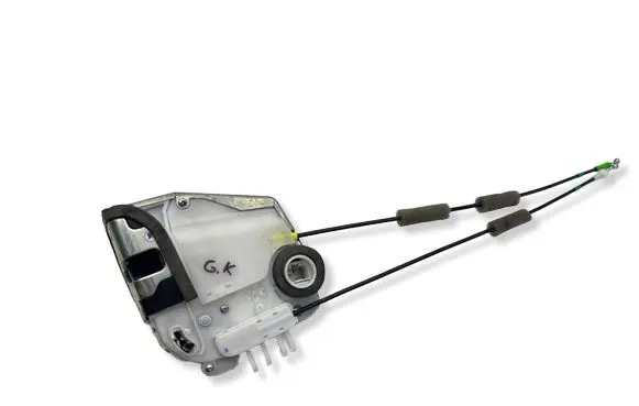 Toyota Yaris XP210 Rear door lock 