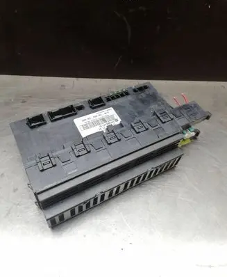 Mercedes-Benz E W211 Fuse module 2115452101