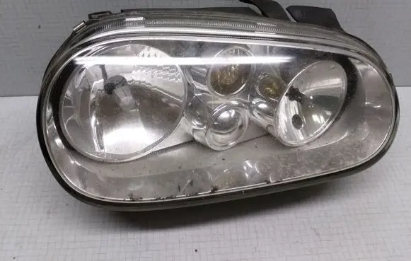 Volkswagen Golf IV Headlight/headlamp