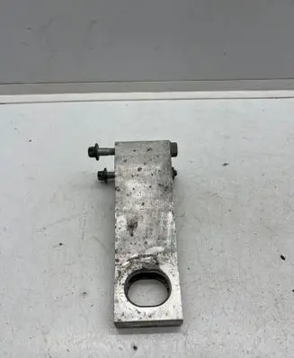 Mercedes-Benz S W222 Radiator mount bracket 2226261431 1317663991 A2226261431