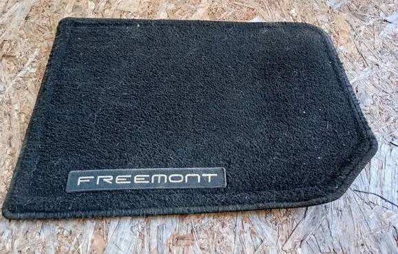 Fiat Freemont Front floor mat 1BG26TRMAD 58946U