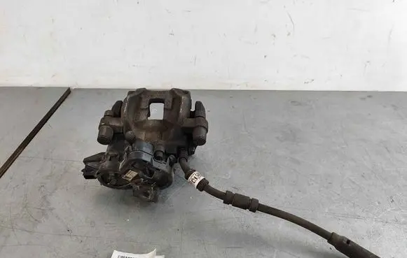 Volvo S90, V90 Rear brake caliper 36003032 36012635