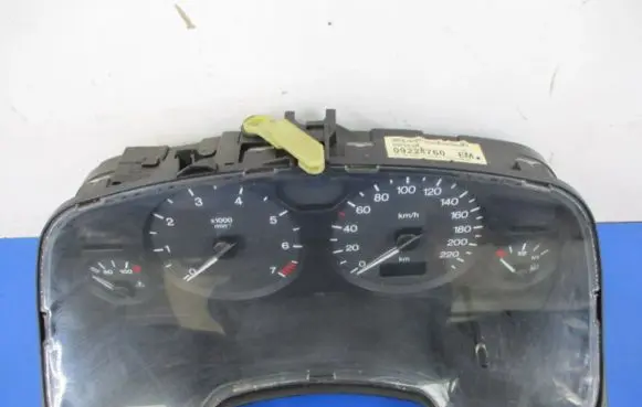 Opel Zafira A Speedometer (instrument cluster) 09228760EM
