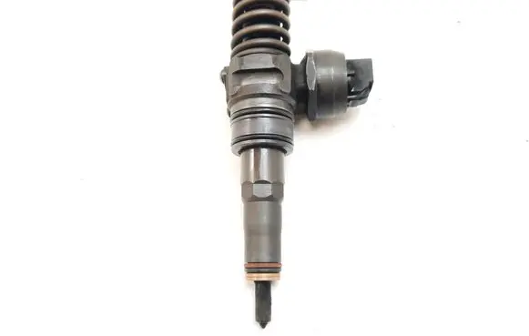 Volkswagen Caddy Fuel injector 038130073BN 0414720313