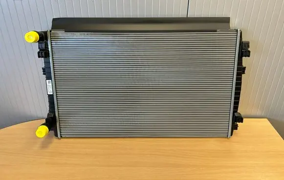 Volkswagen T-Roc Coolant radiator 5Q0121251GQ