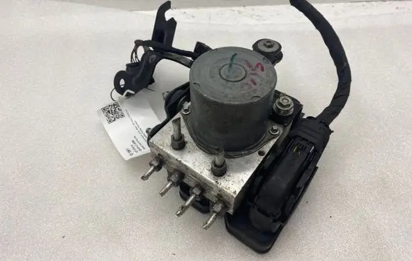 Nissan Juke II F16 ABS Pump 476600344R 0265293659