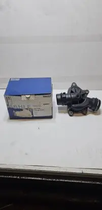 BMW 5 E39 Thermostat/thermostat housing TI2688 242488 70807830